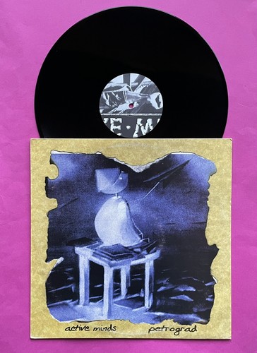 Active minds petrograd vinyl - active,